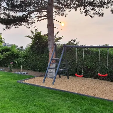 Ruhiges Mit Garten & Terrasse, Parkplatz Penzion